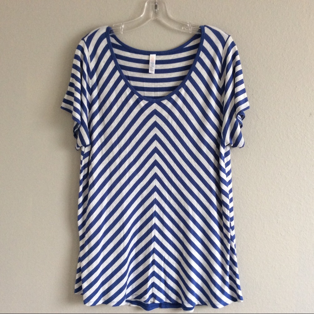 LuLaRoe Striped Top Size 2XL